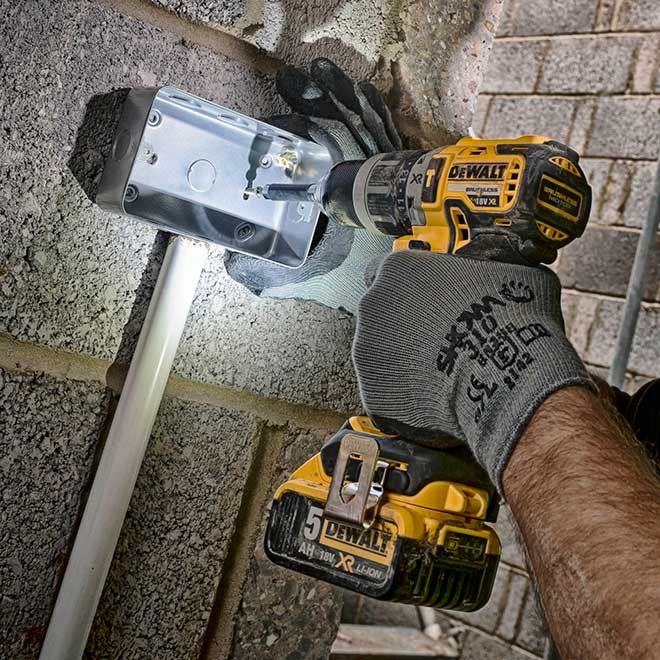 Kit Dewalt 8 herramientas + 3 bat 5ah + Cargador DCB1104 + 4xTstak VI DCK891P3