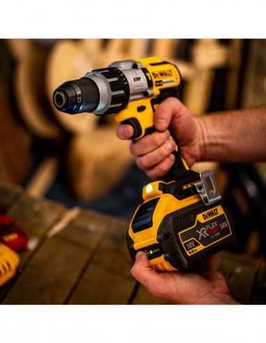 Kit Dewalt 8 herramientas + 3 bat 5ah + Cargador DCB1104 + 4xTstak VI Kit DCK867P3