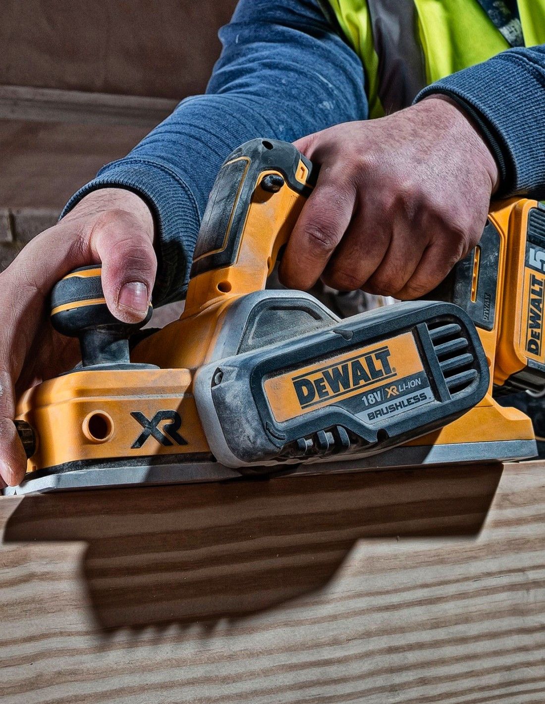 Kit Dewalt 11 herramientas + 3bat 5Ah + Cargador DCB1104 + 4xTSTAK DCK111P3