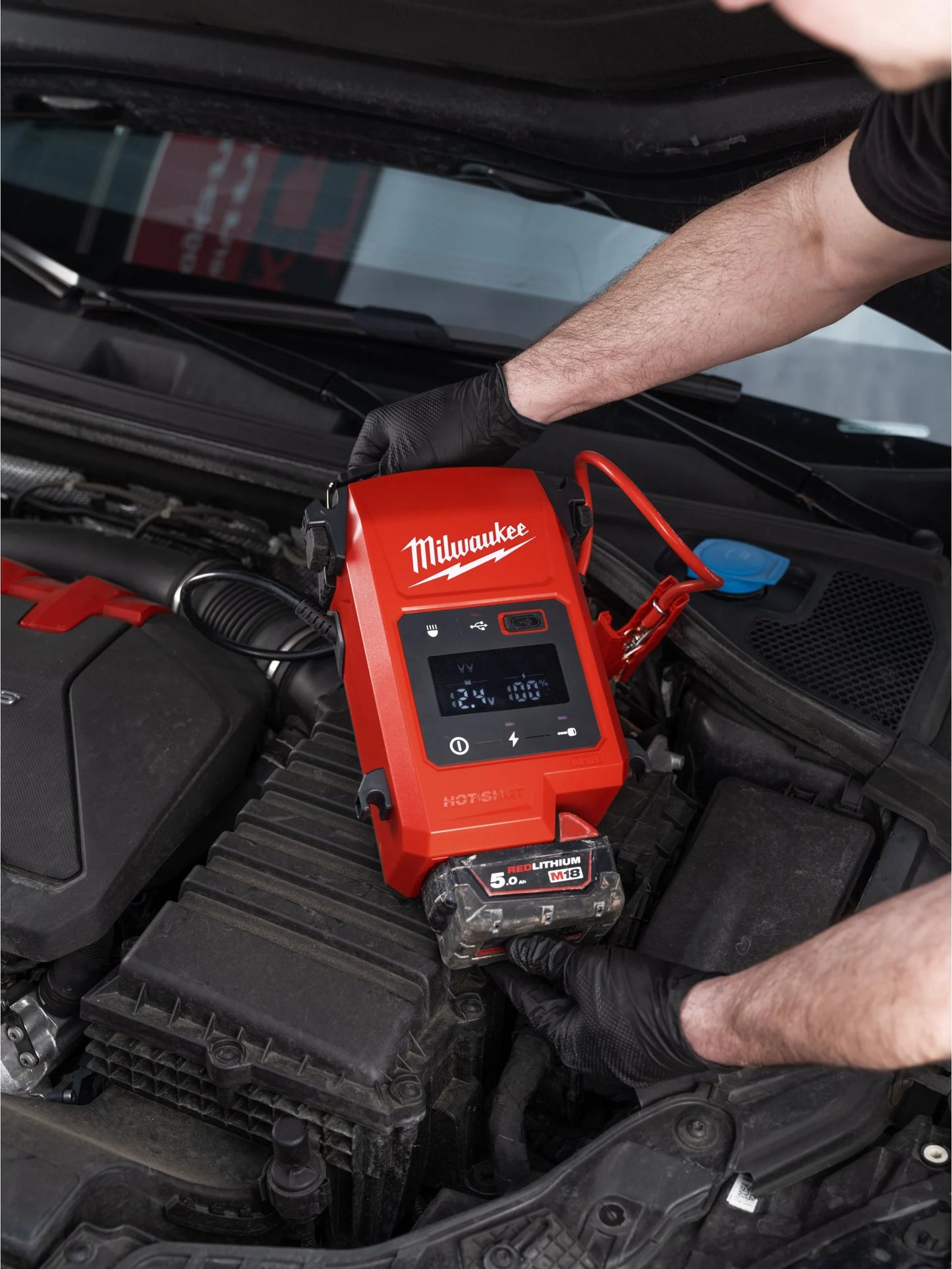 Arrancador para vehículo M18 2.000A Milwaukee